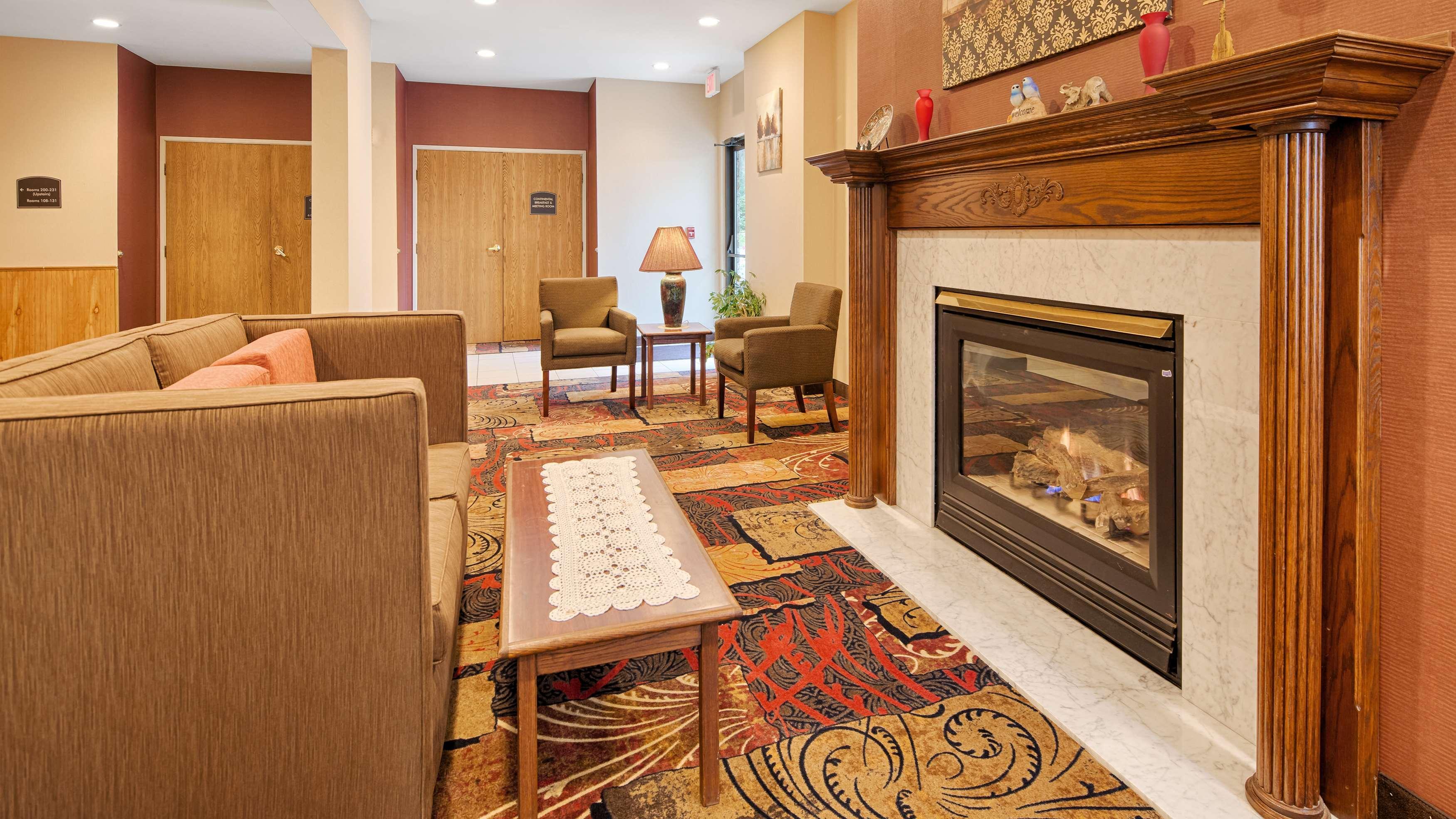 Best Western Plaza Hotel Saugatuck Exteriör bild