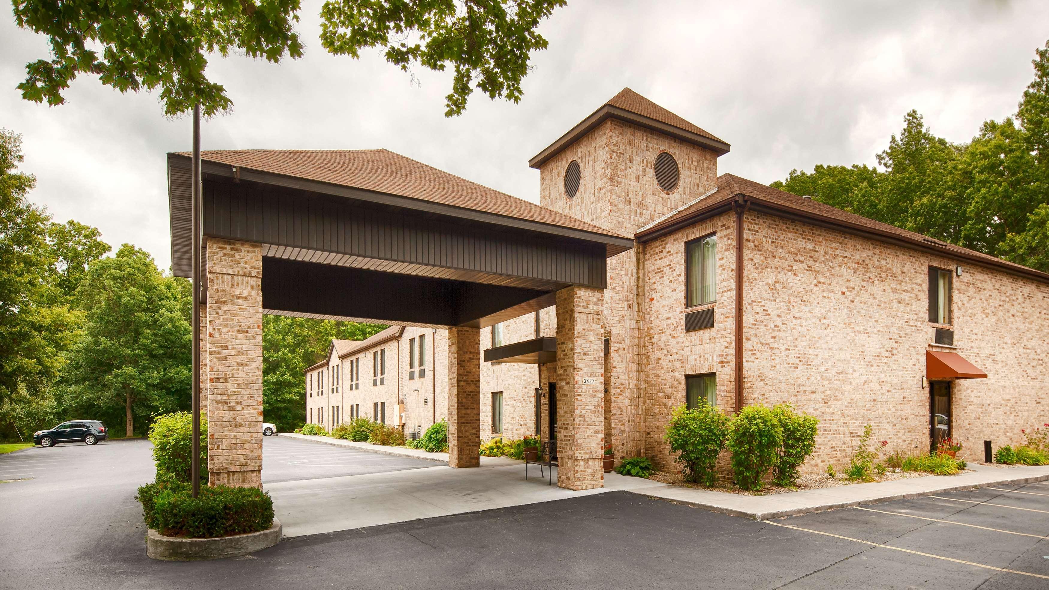 Best Western Plaza Hotel Saugatuck Exteriör bild