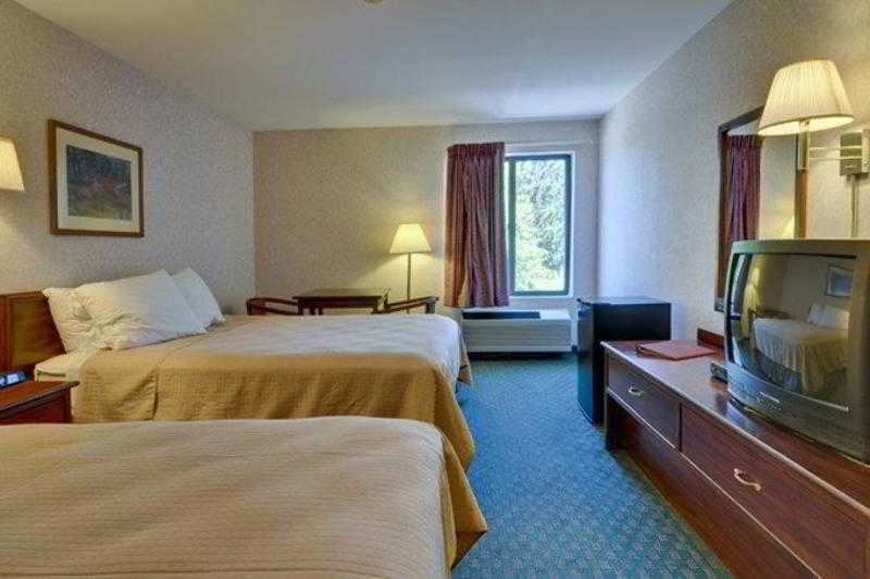 Best Western Plaza Hotel Saugatuck Exteriör bild